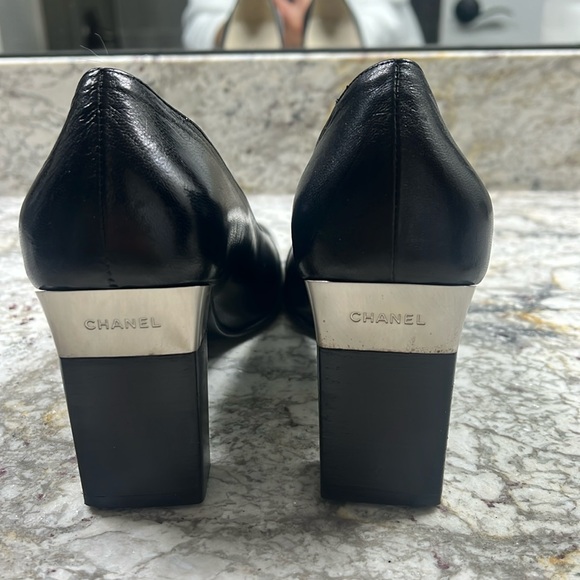 Chanel Black heels - Picture 8 of 17